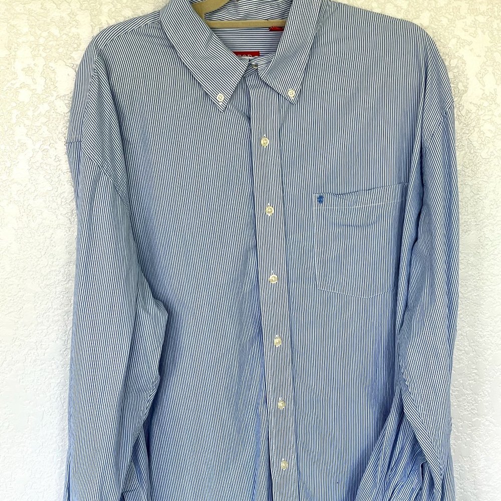 Izod Blue Stripped Dress Shirt. Men's XXL. EUC.
